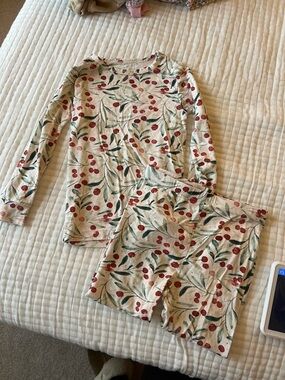 Magnetic Me Print Long Sleeve Christmas Pajama Set
